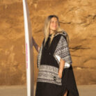 Poncho-Black-Arena4