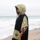 Poncho-Black-Hawai4