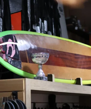 Longboard 9'6 x 23' 3/4 x 2' 3/4 - Usado